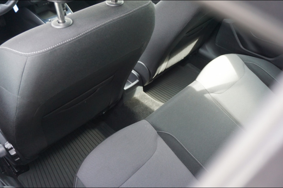 Škoda Fabia 95PK Ambition ZUINIG | WINTERPACK | CAMERA | CARPLAY