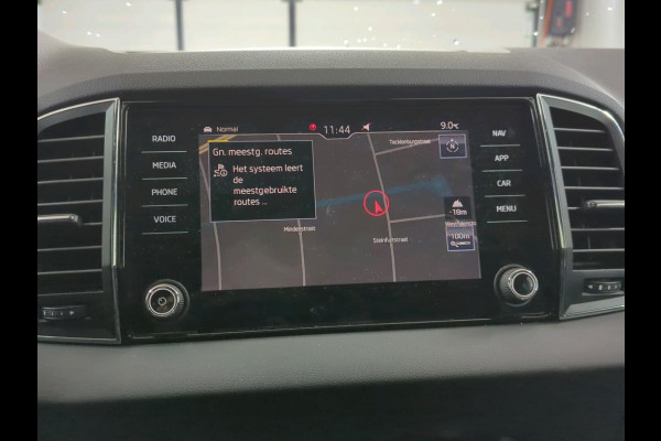 Škoda Karoq 1.5 TSI ACT Sportline Business | Matrix-LED | Camera | Keyless | 18"Lm