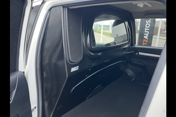 Toyota Hilux 2.4 D-4D-F Double Cab Professional Automaat