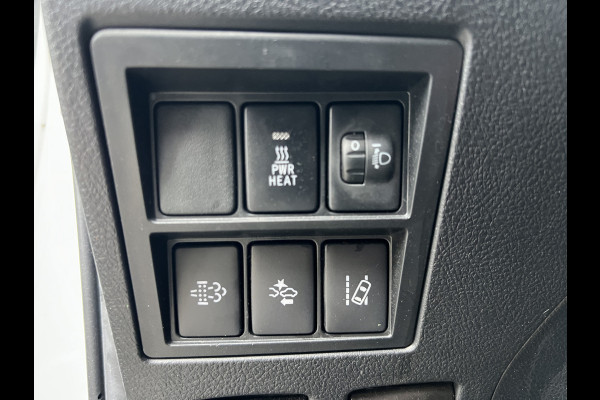 Toyota Hilux 2.4 D-4D-F Double Cab Professional Automaat