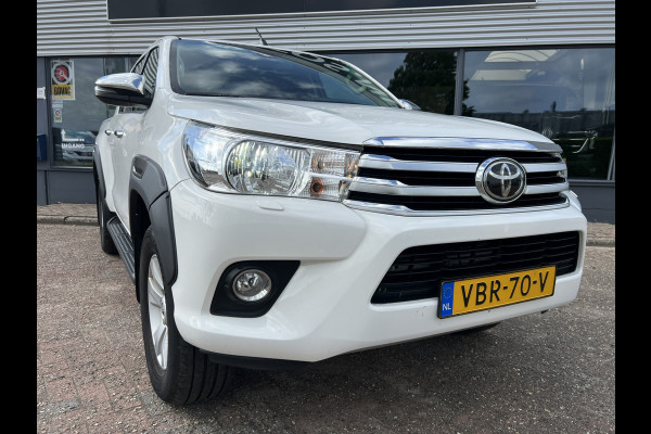Toyota Hilux 2.4 D-4D-F Double Cab Professional Automaat