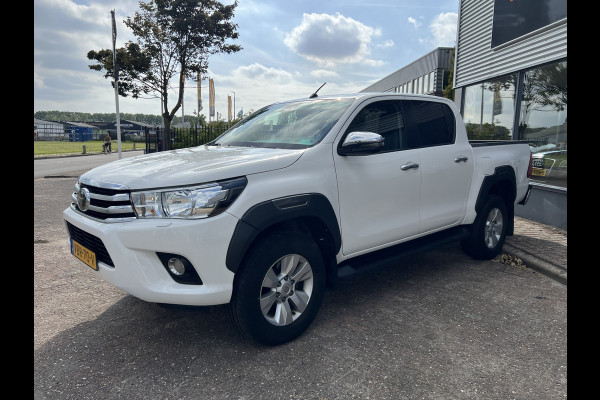 Toyota Hilux 2.4 D-4D-F Double Cab Professional Automaat