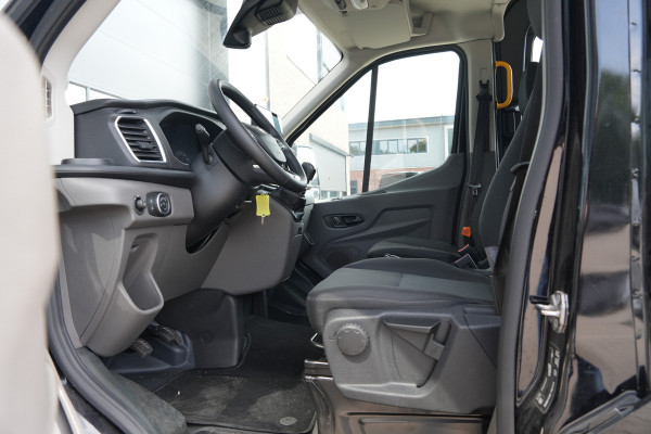 Ford Transit 350 2.0 TDCI L3H2 Trend 130pk DC 7 zits - Navi - Stoelverwarming - Raptor - Cruise - Trekhaak - PDC - Rijklaar