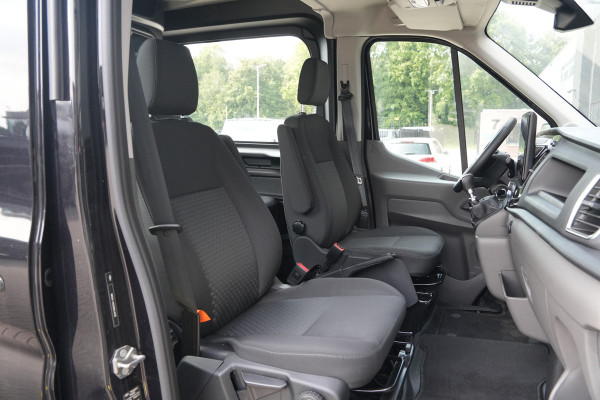 Ford Transit 350 2.0 TDCI L3H2 Trend 130pk DC 7 zits - Navi - Stoelverwarming - Raptor - Cruise - Trekhaak - PDC - Rijklaar