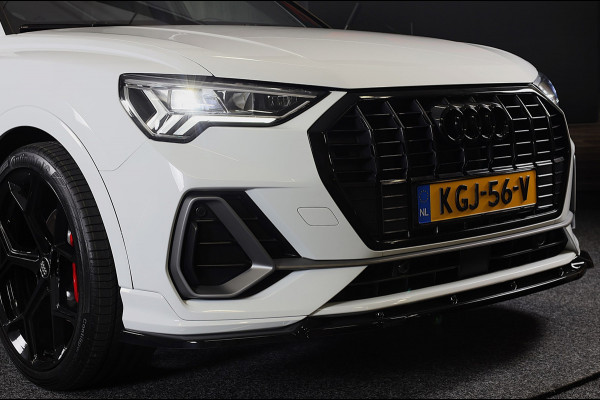 Audi Q3 45 TFSI e RSQ3 Look / AUT / Cc / Lane Assist / Camera / Dig Cockpit / Open Panoramadak / Pdc / Matrix / 21 Inch