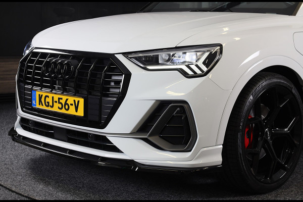 Audi Q3 45 TFSI e RSQ3 Look / AUT / Cc / Lane Assist / Camera / Dig Cockpit / Open Panoramadak / Pdc / Matrix / 21 Inch