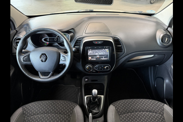 Renault Captur 0.9 TCe Intens Navi | 17" | Stoelverwarming | Camera | Bluetooth | 100% elk jaar Dealer onderhouden!