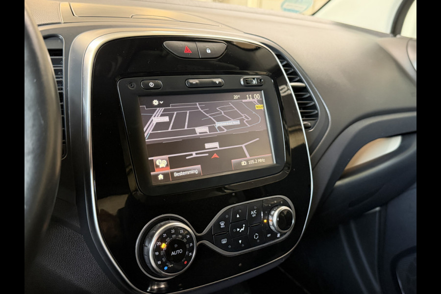 Renault Captur 0.9 TCe Intens Navi | 17" | Stoelverwarming | Camera | Bluetooth | 100% elk jaar Dealer onderhouden!