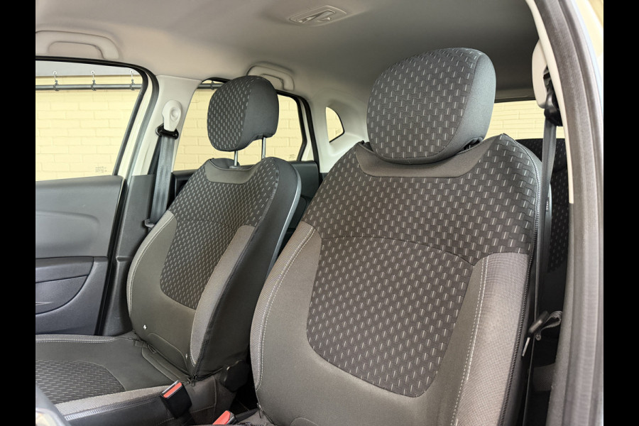 Renault Captur 0.9 TCe Intens Navi | 17" | Stoelverwarming | Camera | Bluetooth | 100% elk jaar Dealer onderhouden!