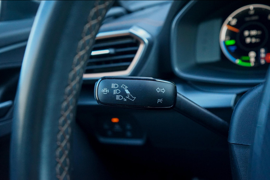 CUPRA Formentor 1.4 e-Hybrid VZ Performance
