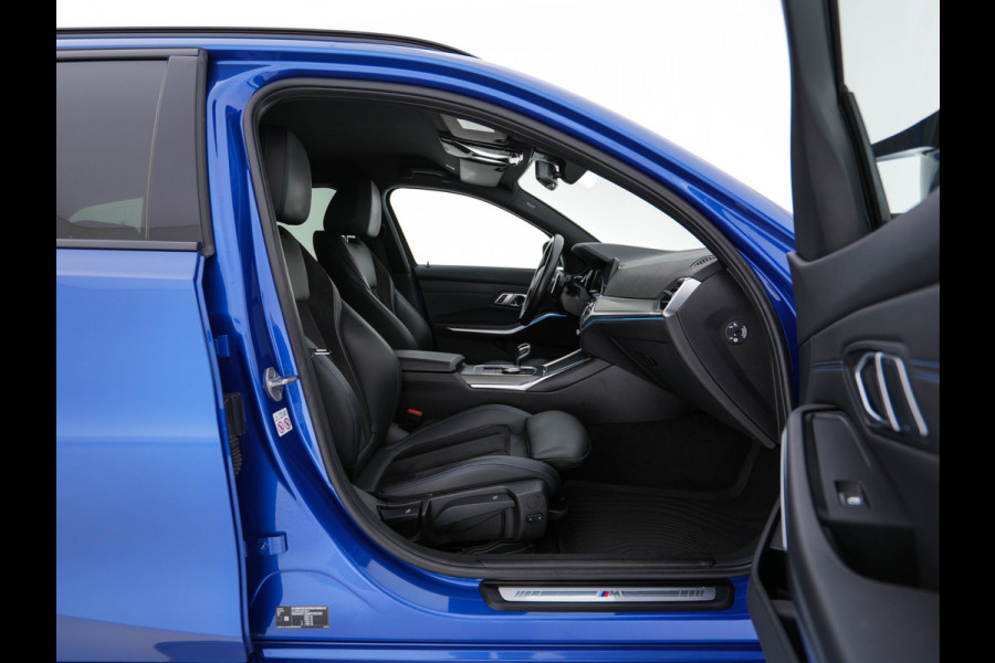 BMW 3 Serie Touring 330e High Executive M-Sportpack (Plug-in) Aut. *LEATHER-MICROFIBRE | FULL-LED | DIGI-COCKPIT | HEATED-SPORTSEATS | CAMERA | CARPLAY | SHIFT-PADDLES | NAVI-FULLMAP | PRIVACY-GLASS | ECC | PDC | CRUISE | TOWBAR | 18''ALU*