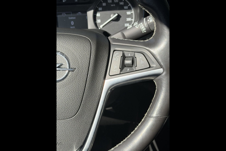 Opel Mokka X 1.4 Turbo Innovation - Automaat I Navigatie I Airco I LED I Camera I 1/2 Leer I Trekhaak I Dealer onderhouden