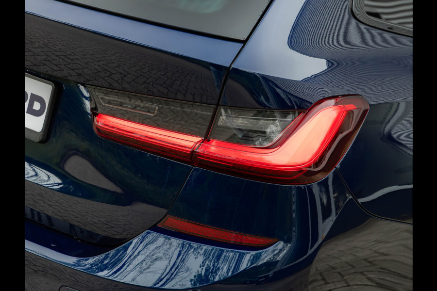 BMW 3 Serie Touring M340i xDrive - Lasers - ACC - Head-Up - Hifi