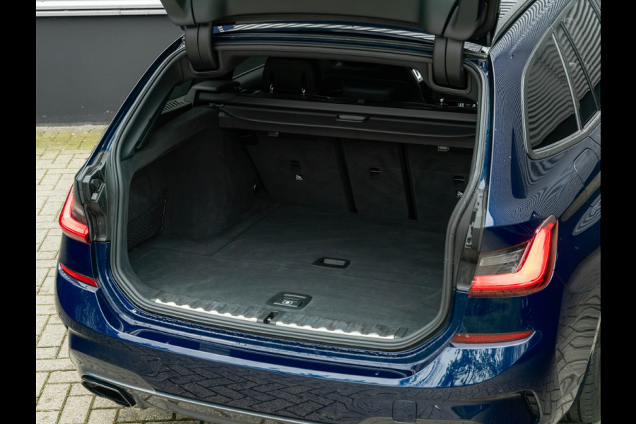 BMW 3 Serie Touring M340i xDrive - Lasers - ACC - Head-Up - Hifi