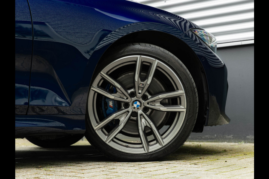 BMW 3 Serie Touring M340i xDrive - Lasers - ACC - Head-Up - Hifi