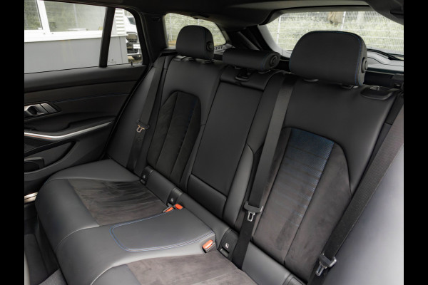 BMW 3 Serie Touring M340i xDrive - Lasers - ACC - Head-Up - Hifi