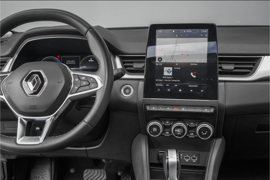 Renault Captur 1.6 E-Tech Plug-in Hybrid 160 Intens Pano Stoelverw Trekhaak 18"