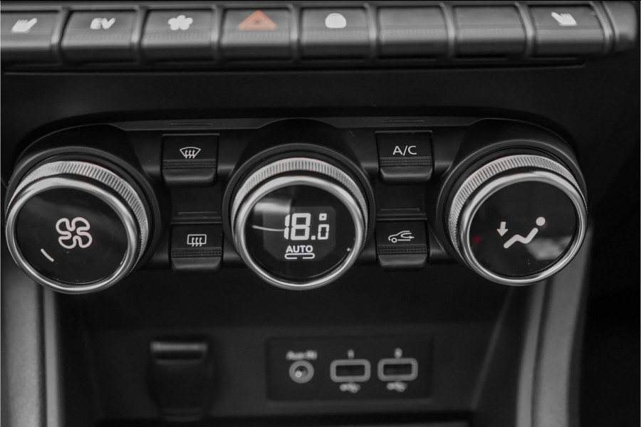 Renault Captur 1.6 E-Tech Plug-in Hybrid 160 Intens Pano Stoelverw Trekhaak 18"