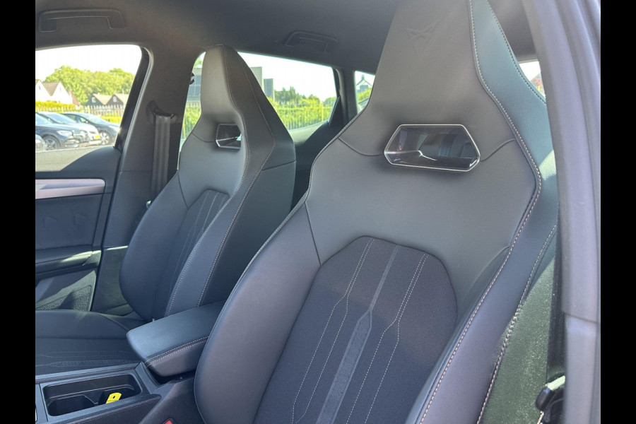 CUPRA Formentor 1.4 e-Hybrid VZ Performance | Wegklapbare trekhaak | Elek. klep | Stuur & Stoelverwarming | Camera | Adaptive cruise control | Memory seats