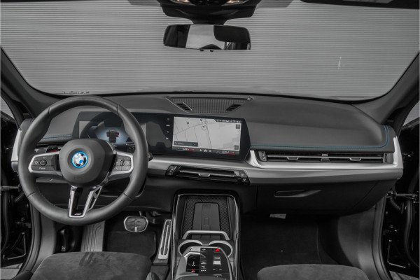 BMW X1 xDrive25e M-Sport Pano Trekhaak Stoelverw 19"