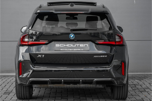 BMW X1 xDrive25e M-Sport Pano Trekhaak Stoelverw 19"