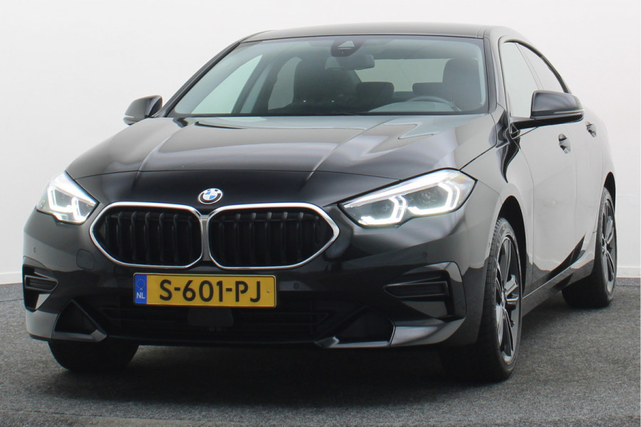 BMW 2 Serie Gran Coupé 218i Introduction Edition Automaat LED, Apple Carplay, Sfeerverlichting, Stuur-/Stoelverwarming, PDC