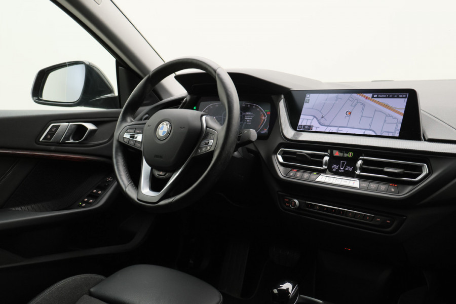 BMW 2 Serie Gran Coupé 218i Introduction Edition Automaat LED, Apple Carplay, Sfeerverlichting, Stuur-/Stoelverwarming, PDC