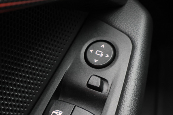 BMW 2 Serie Gran Coupé 218i Introduction Edition Automaat LED, Apple Carplay, Sfeerverlichting, Stuur-/Stoelverwarming, PDC
