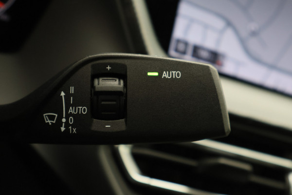 BMW 2 Serie Gran Coupé 218i Introduction Edition Automaat LED, Apple Carplay, Sfeerverlichting, Stuur-/Stoelverwarming, PDC