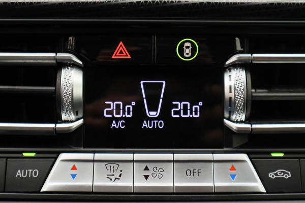 BMW 2 Serie Gran Coupé 218i Introduction Edition Automaat LED, Apple Carplay, Sfeerverlichting, Stuur-/Stoelverwarming, PDC