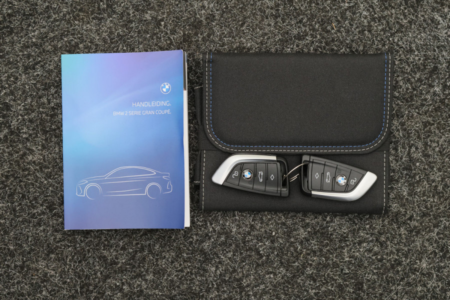 BMW 2 Serie Gran Coupé 218i Introduction Edition Automaat LED, Apple Carplay, Sfeerverlichting, Stuur-/Stoelverwarming, PDC