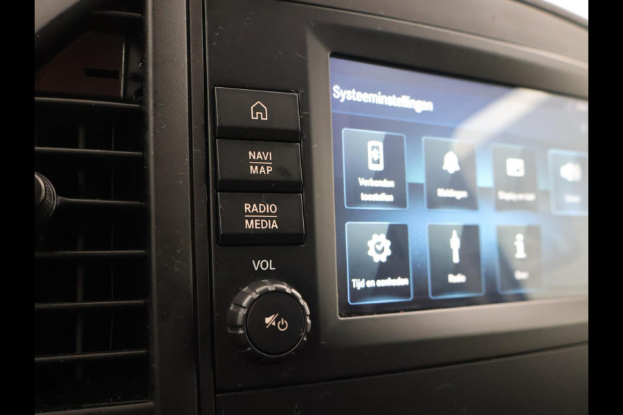 Mercedes-Benz eVito eVito LANG 41 kWh + STOELVERW. | APPLE CARPLAY | IMPERIAAL | DAB | 3-ZITS