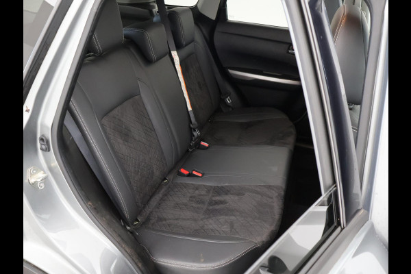 Suzuki Vitara 1.4 140 PK BOOSTERJET ALLGRIP STIJL + TREKHAAK | PANORAMA | CARPLAY | ADAPTIVE CRUISE | CAMERA | STOELVERW.