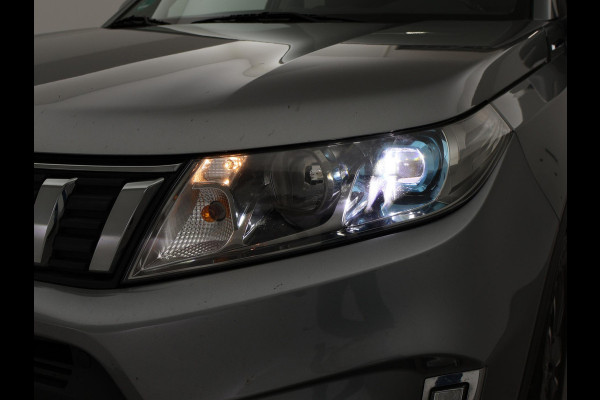 Suzuki Vitara 1.4 140 PK BOOSTERJET ALLGRIP STIJL + TREKHAAK | PANORAMA | CARPLAY | ADAPTIVE CRUISE | CAMERA | STOELVERW.