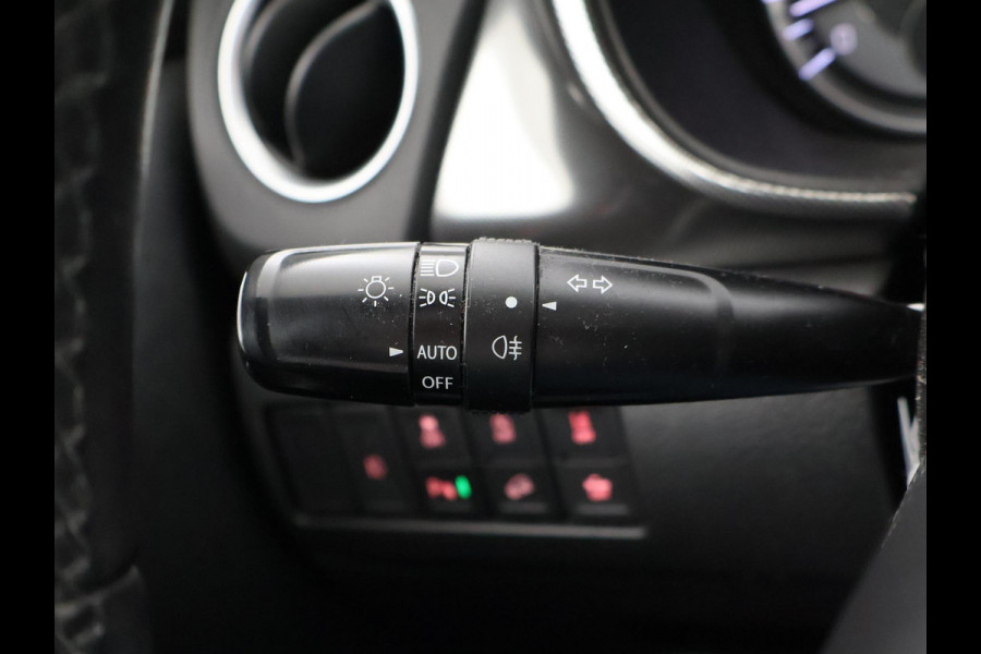 Suzuki Vitara 1.4 140 PK BOOSTERJET ALLGRIP STIJL + TREKHAAK | PANORAMA | CARPLAY | ADAPTIVE CRUISE | CAMERA | STOELVERW.