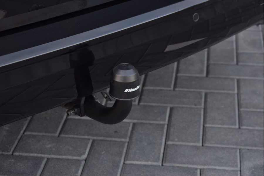 Volkswagen Caddy 1.5 TSI DSG Move Pano | Trekhaak | Camera | ACC | LED | 18"