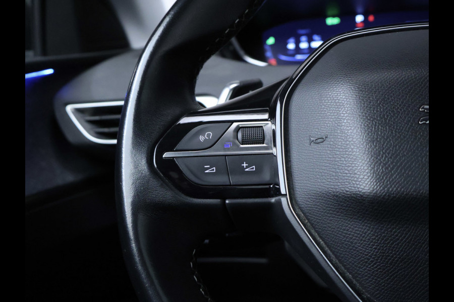 Peugeot 3008 1.2 PureTech Allure Sport (SCHUIFDAK,APPLE CARPLAY,NAVI,CAMERA,360 VIEW,CLIMATE,CRUISE,GETINT,TREKHAAK,SPORTSTOELEN)