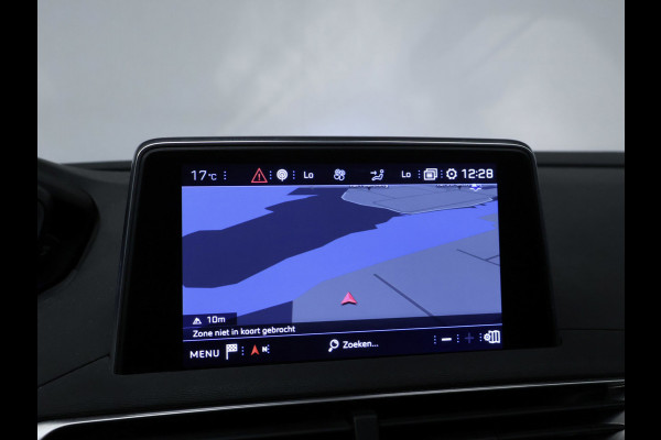 Peugeot 3008 1.2 PureTech Allure Sport (SCHUIFDAK,APPLE CARPLAY,NAVI,CAMERA,360 VIEW,CLIMATE,CRUISE,GETINT,TREKHAAK,SPORTSTOELEN)