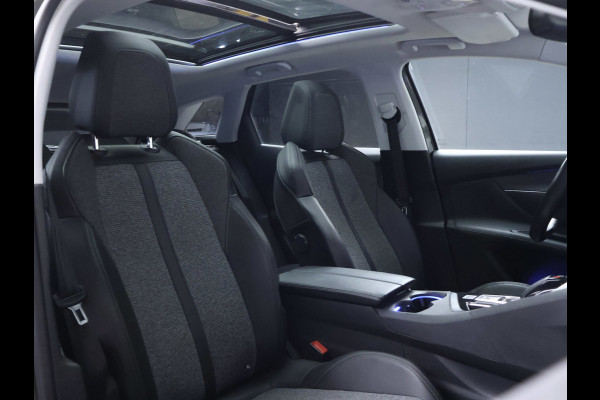 Peugeot 3008 1.2 PureTech Allure Sport (SCHUIFDAK,APPLE CARPLAY,NAVI,CAMERA,360 VIEW,CLIMATE,CRUISE,GETINT,TREKHAAK,SPORTSTOELEN)