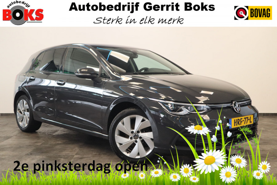 Volkswagen Golf 1.5 eTSI Style Panoramadak Elec.Trekhaak IQ-led !! 2e Pinksterdag geopend van 12:00 tot 17:00u !!
