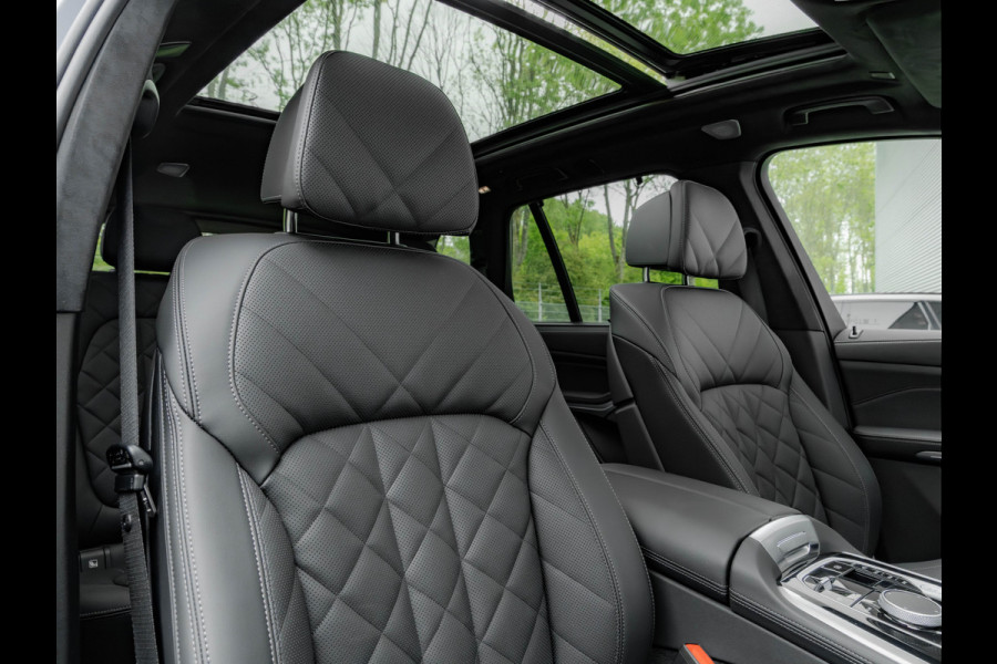 BMW X5 xDrive50e M-Sport - Skylounge - Bowers & Wilkins - Active Steering