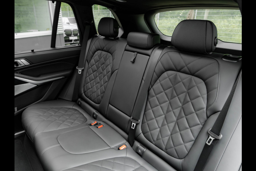 BMW X5 xDrive50e M-Sport - Skylounge - Bowers & Wilkins - Active Steering