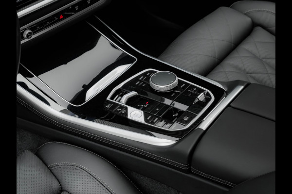 BMW X5 xDrive50e M-Sport - Skylounge - Bowers & Wilkins - Active Steering