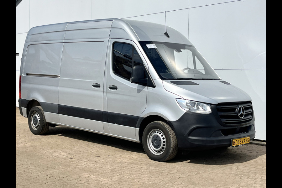 Mercedes-Benz Sprinter 215 1.9 CDI L2H2 Automaat L2H2 Climate Control Camera Carplay Parkeersensoren V+A