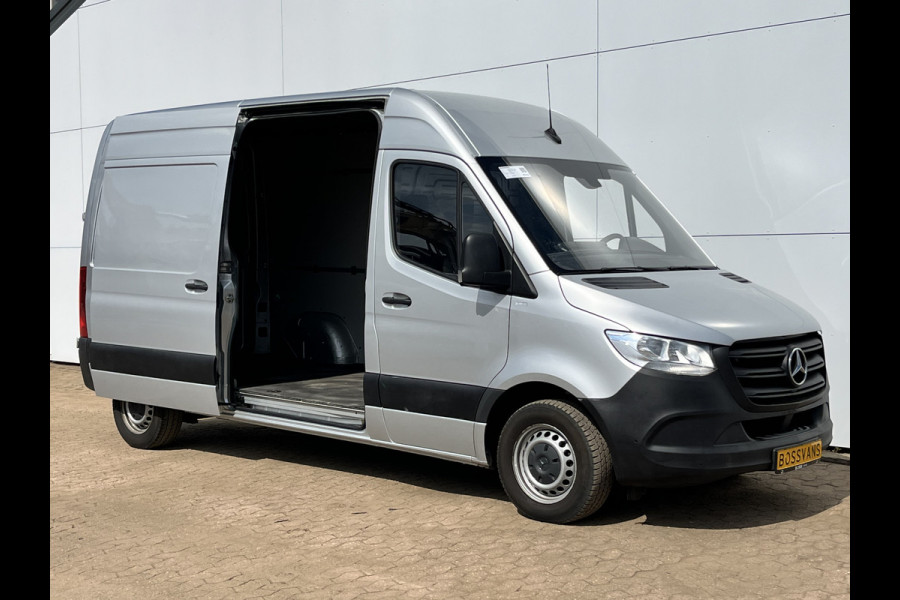 Mercedes-Benz Sprinter 215 1.9 CDI L2H2 Automaat L2H2 Climate Control Camera Carplay Parkeersensoren V+A