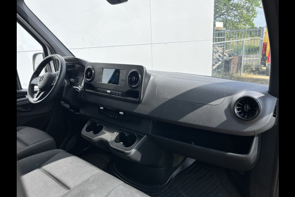 Mercedes-Benz Sprinter 215 1.9 CDI L2H2 Automaat L2H2 Climate Control Camera Carplay Parkeersensoren V+A