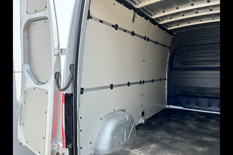 Mercedes-Benz Sprinter 215 1.9 CDI L2H2 Automaat L2H2 Climate Control Camera Carplay Parkeersensoren V+A