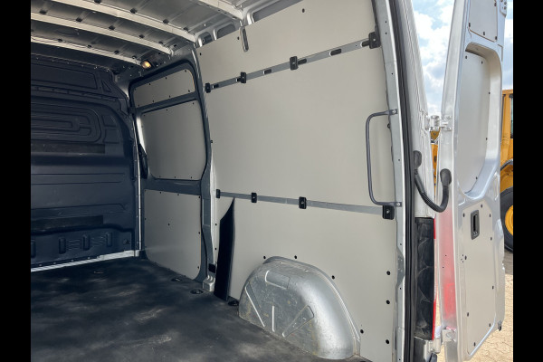 Mercedes-Benz Sprinter 215 1.9 CDI L2H2 Automaat L2H2 Climate Control Camera Carplay Parkeersensoren V+A