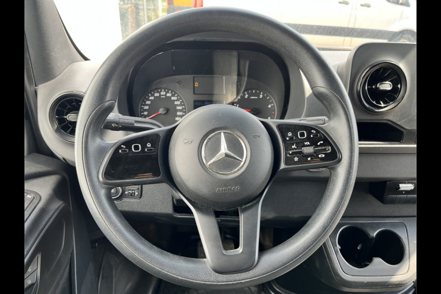 Mercedes-Benz Sprinter 215 1.9 CDI L2H2 Automaat L2H2 Climate Control Camera Carplay Parkeersensoren V+A