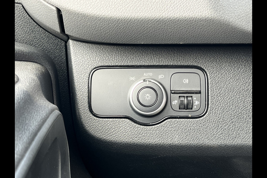 Mercedes-Benz Sprinter 215 1.9 CDI L2H2 Automaat L2H2 Climate Control Camera Carplay Parkeersensoren V+A